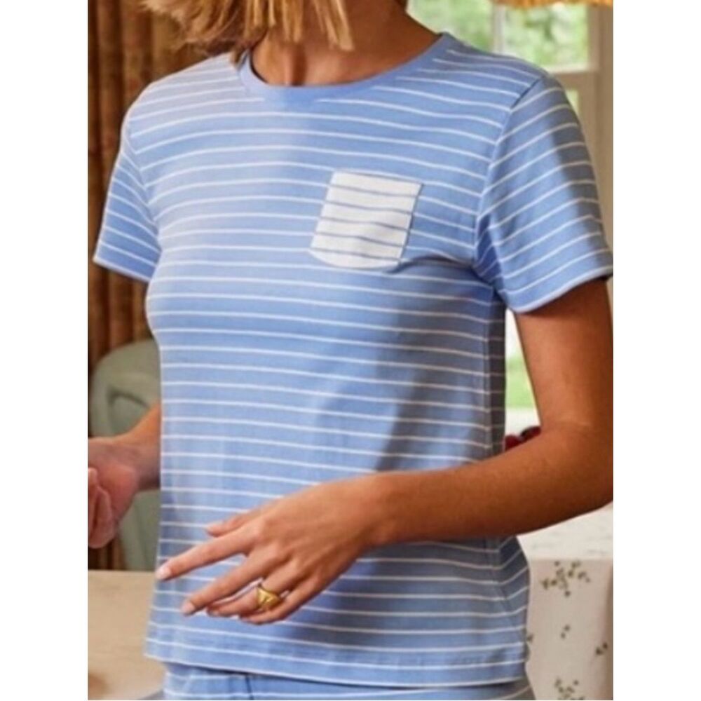 LAKE Pima Crew Short Sleeve Crewneck Top in Mixed Baltic Blue Stripe M